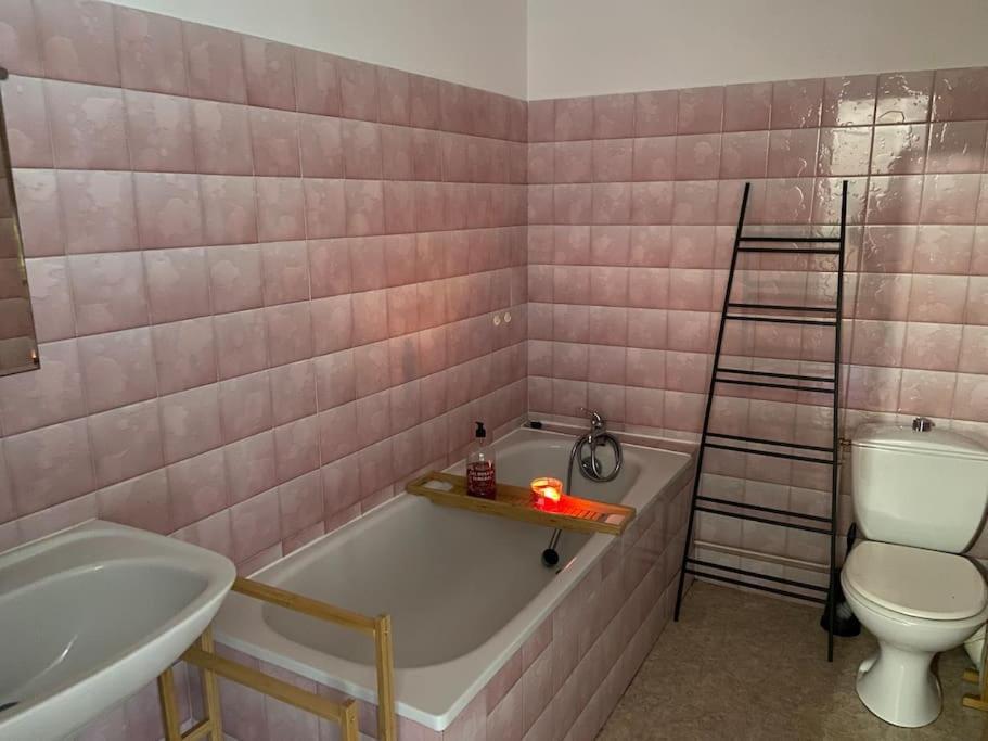 Maison De Centre Boite A Clefs Velos Dans La Maison Hébergement de vacances *