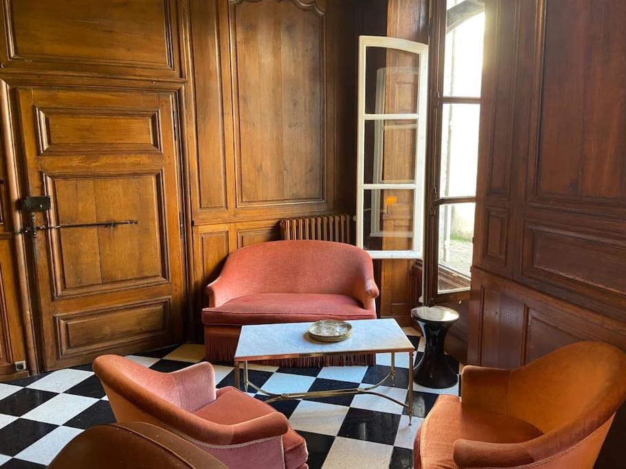 Hébergement de vacances Maison De Centre Boite A Clefs Velos Dans La Maison *