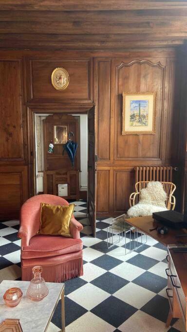 Hébergement de vacances Maison De Centre Boite A Clefs Velos Dans La Maison Beaugency