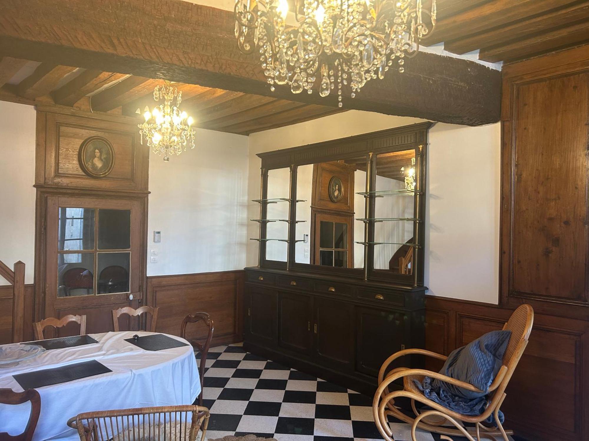 Hébergement de vacances Maison De Centre Boite A Clefs Velos Dans La Maison